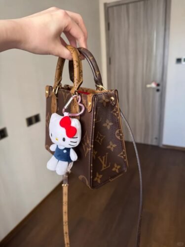 Louis VuittonONTHEGO BB photo review